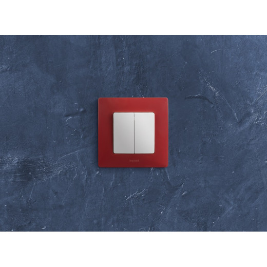 Legrand Etika Белый Выключатель 2-х клавишный, 10А