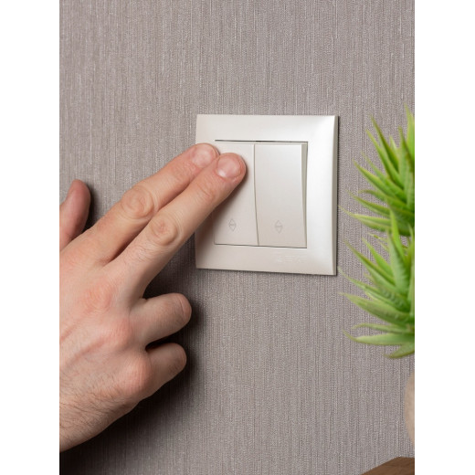 EKF PROxima Валенсия лицевая панель выключателя 2-кл. проходного 10А жемчуг