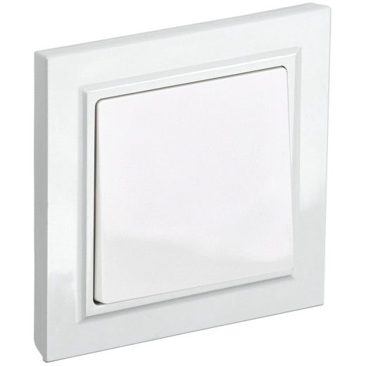 IEK BRITE Белый Выключ. 1-кл 10А в сборе ВСР10-1-0-БрБ