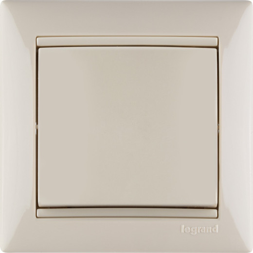 Legrand Valena Крем Переключатель 1-клавишный