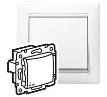 Legrand Valena Бел Переключатель 1-клавишный IP44