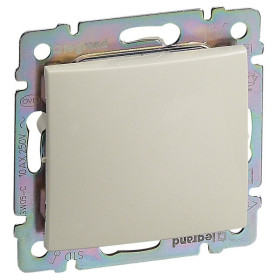 Legrand Valena Крем Переключатель 1-клавишный