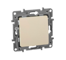 Legrand Etika Слоновая кость Кнопка автоматическая 6А