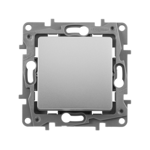 Legrand Etika Алюминий Переключатель промежуточный 1-клавишный, винтовые клеммы, 10AX, 250 В