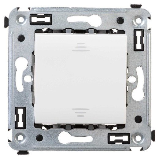 DKC Avanti Переключатель одноклавишный в стену, 