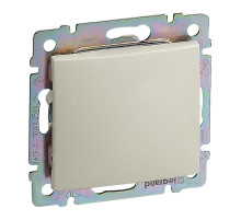 Legrand Valena Крем Выключатель кнопочный 1-клавишный