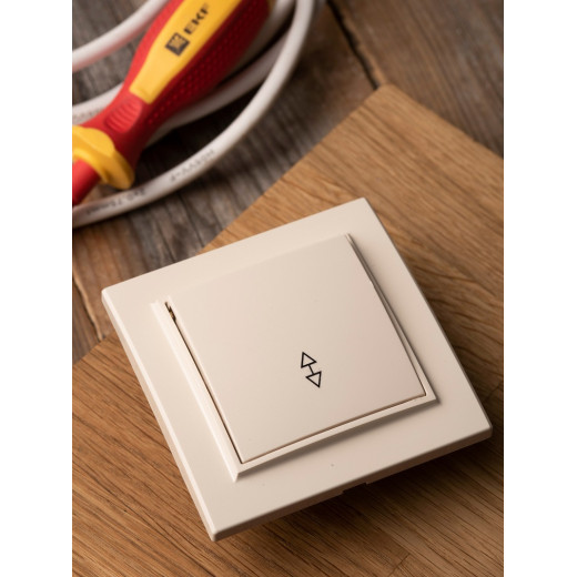 EKF Basic Минск Бежевый Выключатель проходной 1-кл, 10А, СП