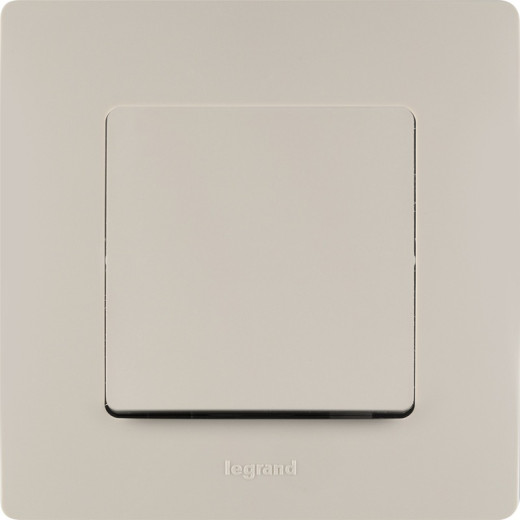 Legrand Etika Слоновая кость Выключатель 1-клавишный 10А, Винтовые клеммы