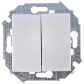 Simon 15 Алюминий Выключатель 2-клавишный проходной (переключатель), 16А, 250В, винт.зажим