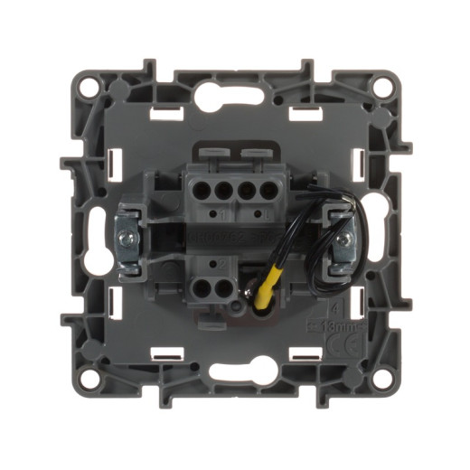 Legrand Etika Бел Переключатель с подсветкой, 10А, авт. клем