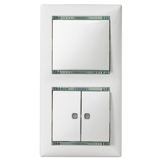 Legrand Valena Крем Выключатель 1-клавишный