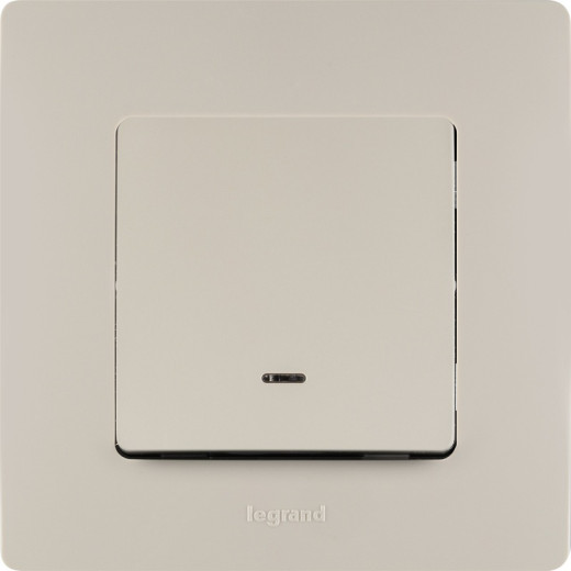 Legrand Etika Слоновая кость Выключатель 1-клавишный с подсветкой, 10А, Винтовые клеммы