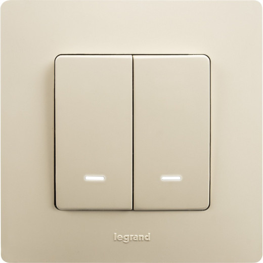 Legrand Etika Слоновая кость Выключатель 2-х клавишный с подсветкой, 10А, Винтовые клеммы