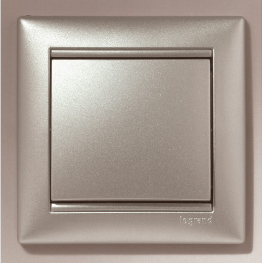 Legrand Valena Алюминий Выключатель 1-клавишный