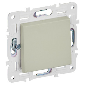 IEK SKANDY Бежевый Выключатель 1-клавишный перекрестный 10А SK-V03B