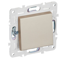 IEK SKANDY Песочный Выключатель 1-клавишный перекрестный 10А SK-V03Sa