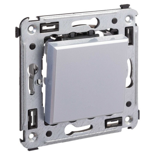 DKC Avanti Выключатель одноклавишный в стену, 