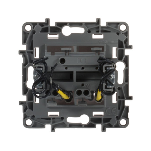 Legrand Etika Белый Выключатель 2-х клавишный с подсветкой, 10А, Винтовые клеммы