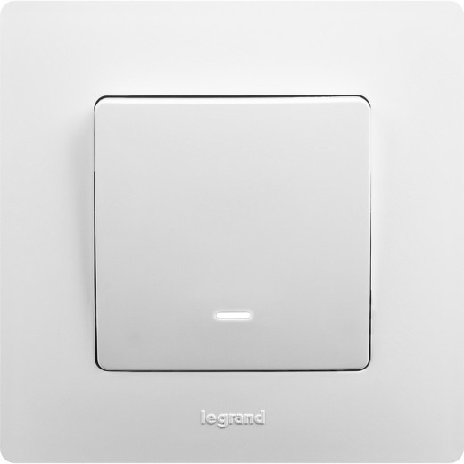 Legrand Etika Белый Выключатель 1-клавишный с подсветкой, 10А, Винтовые клеммы