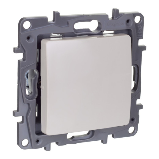 Legrand Etika Слоновая кость Переключатель промежуточный 1-клавишный, винтовые клеммы, 10AX, 250 В