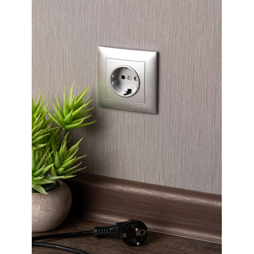 EKF PROxima Валенсия лицевая панель розетки 1-местной с/з 16А сталь с защ. штор.