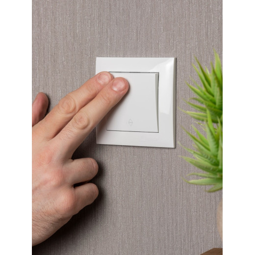 EKF PROxima Валенсия выключатель 1-кл. 10А белый проходной