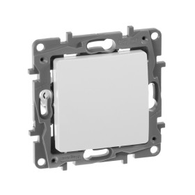Legrand Etika Белый Выключатель 1-клавишный 10А