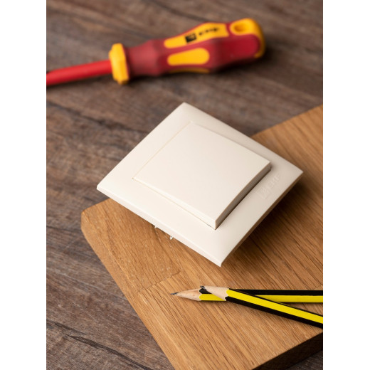 EKF PROxima Валенсия выключатель 1-кл. 10А кремовый