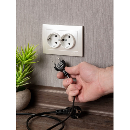 EKF PROxima Валенсия лицевая панель розетки 2-местной с/з 16А жемчуг с защ. штор.