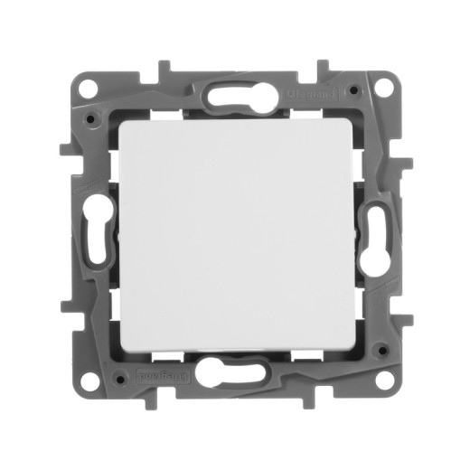 Legrand Etika Белый Переключатель 10А, Винтовые клеммы