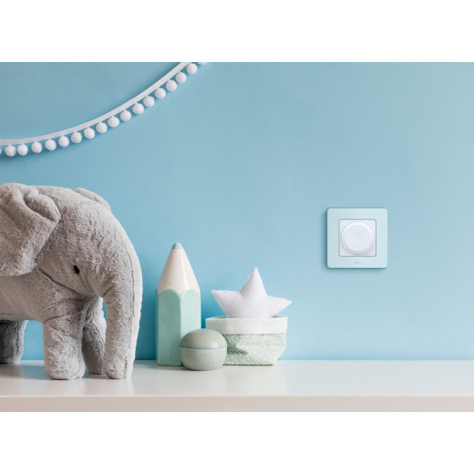 Legrand/Daccord INSPIRIA Белый Светорегулятор поворотный без нейтрали 300Вт