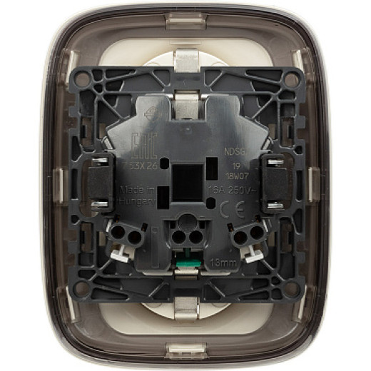 Legrand Valena ALLURE DIY Сл.кость Розетка 2-ая с/з с защитными шторками, безвинт.зажим