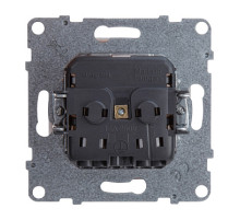 Legrand/Daccord SUNO Белый Розетка 2К+З 16А 250В с защитными шторками.Безвинтовые зажимы.