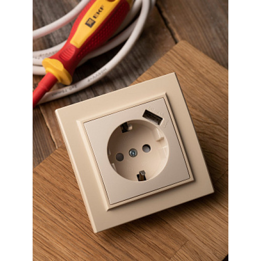 EKF Basic Минск Бежевый Розетка с/з, со шторками, 16А, с USB 1А, СП