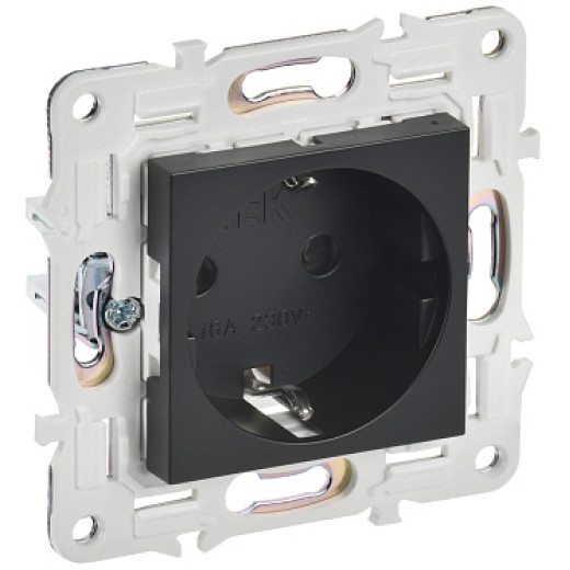 IEK SKANDY Черный Розетка с/з с защитными шторками 16А б/к SK-R06Bl