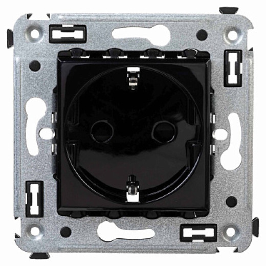 DKC Avanti Розетка в стену, 2P+E, с з/ш, 