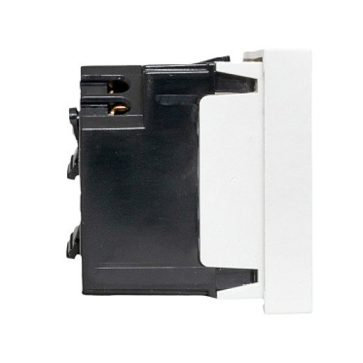 EKF Розетка 45х45 с зазем. 45 градусов, быстрозажимные клеммы, белая