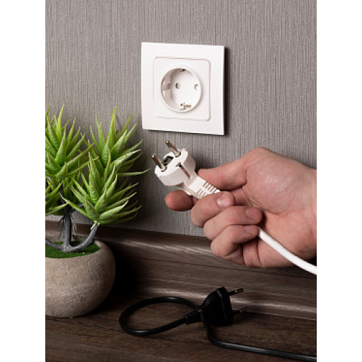 EKF PROxima Стокгольм Розетка 1-ая с/з 16А белая со шторками