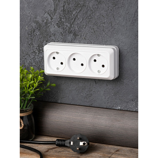 EKF PROxima Рим Розетка 3-местная 10А без заземления белая