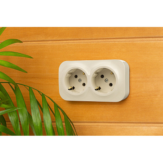 Legrand Quteo IP 20 Слоновая кость Розеточный блок с предварительным подключением 2 x 2К+З без шторок - 16 A - 250 В~