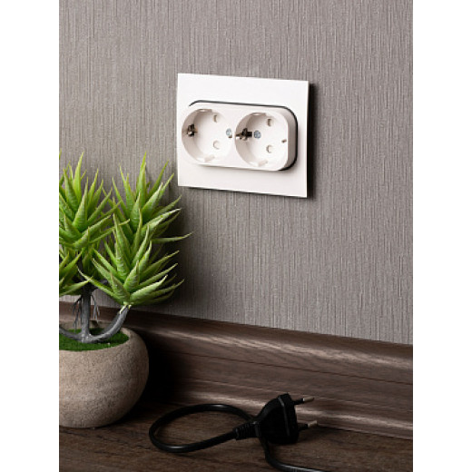 EKF PROxima Стокгольм Белый Розетка 2-ая с/з, со шторками, 16А
