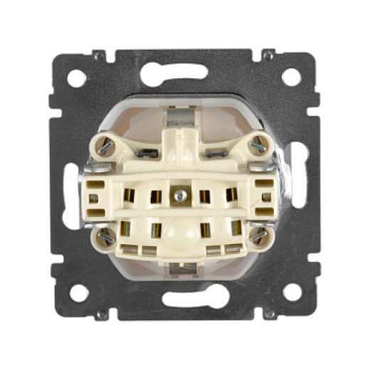 Legrand Valena Бел Розетка 1-ая с/з с крышкой и защитными шторками IP44 (к простой рамке)
