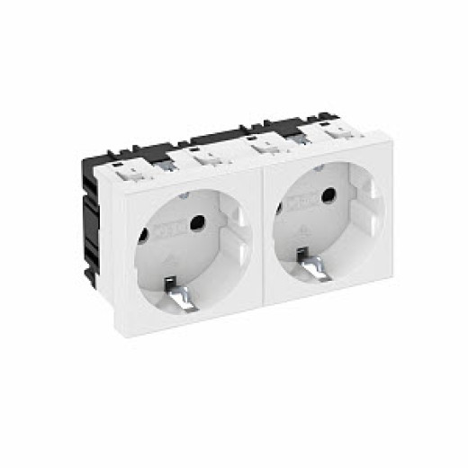 OBO Bettermann Розетка силовая 0° двойная 2х2К+З, 2 модуля Modul45, 45х90 мм, со шторками, 16А 250В белая.
