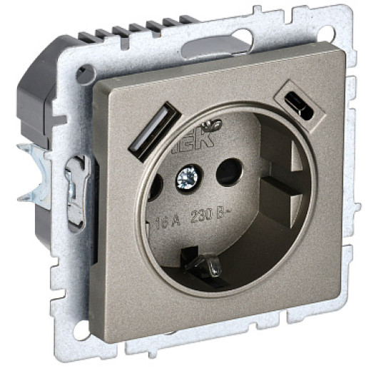 IEK BRITE BASE Шампань Розетка с з/к/ш 16А с USB A+C 18Вт РЮш11-1-БрШ