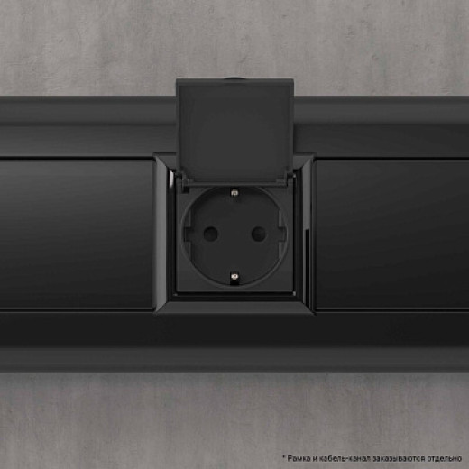 DKC Avanti Розетка с крышкой модульная, 2P+E, с з/ш, 