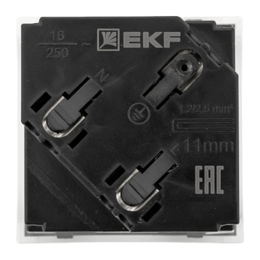 EKF Розетка 45х45 с зазем. 45 градусов, быстрозажимные клеммы, белая