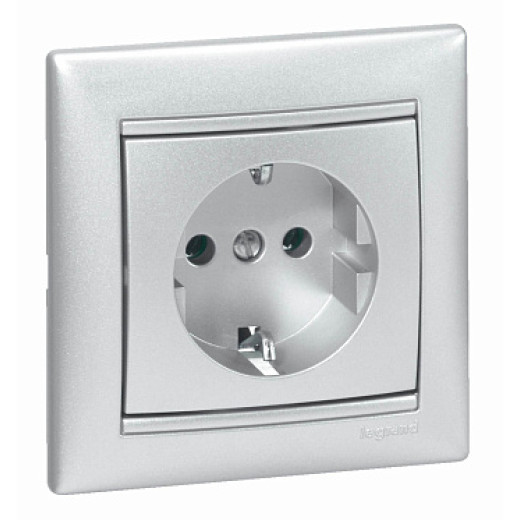 Legrand Valena Алюминий Розетка 1-ая с/з