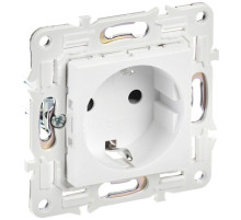 IEK SKANDY Арктический белый Розетка с/з с защитными шторками 16А SK-R04W