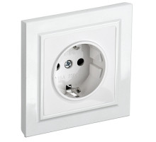 IEK BRITE Белый Розетка 1-м с/з с защ штор 16А в сборе РСР14-1-0-БрБ