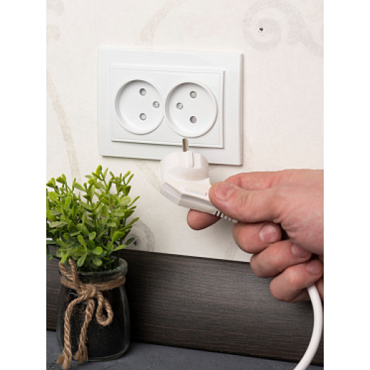 EKF Basic Минск Белый Розетка 2-ая, б/з, со шторками, 10А, СП